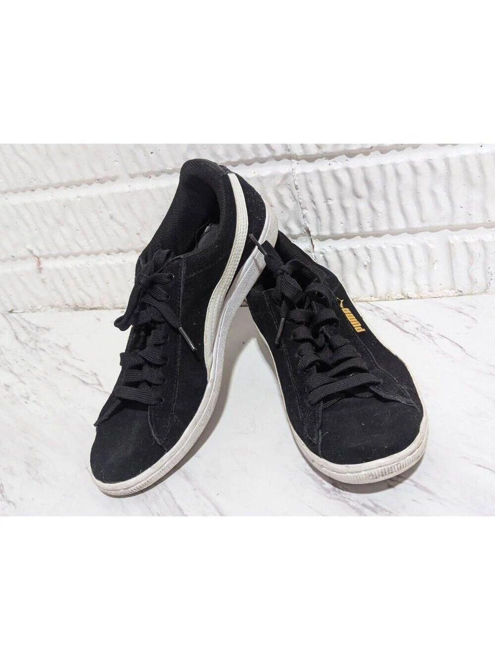 Puma Women's Black Suede & White Strip Classic LonTio Sneaker Shoes Size 9